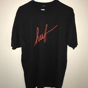 Black t-shirt with red HUF logo